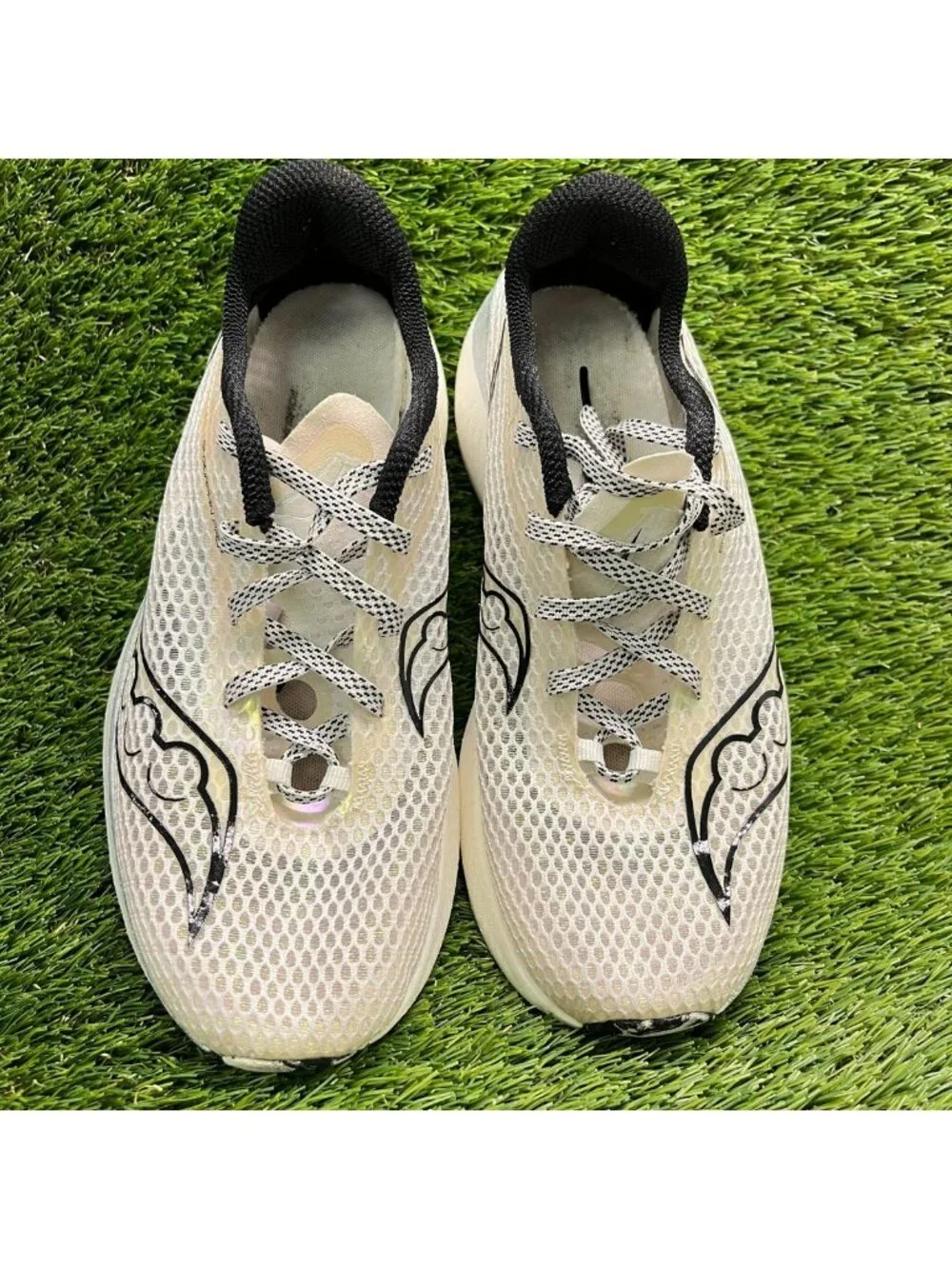 Saucony Endorphin Pro 3 Womens Size 7.5 White Athletic Running Shoes Sneakers